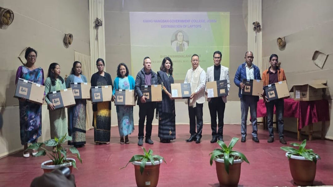 Dhar contributes 50 laptops to Kiang Nangbah College