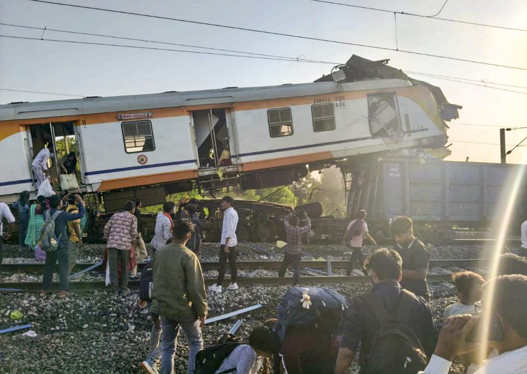 7 dead, 14 injured in passenger train’s rear-end collision with goods train in Chhattisgarh