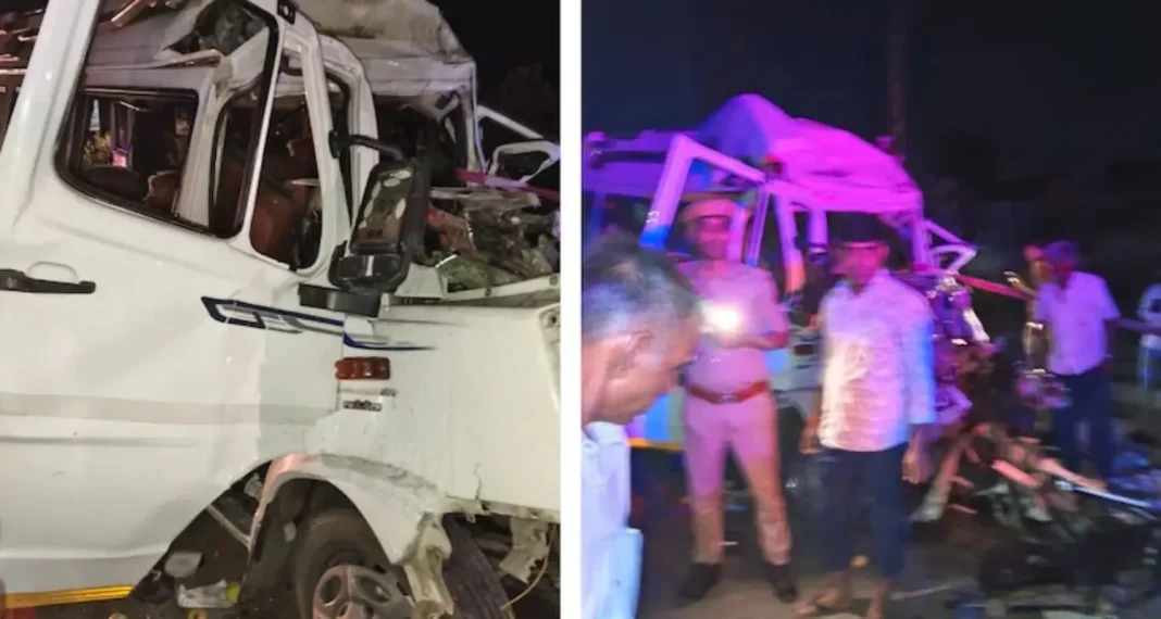 15 killed as tempo traveller rams truck in Jaipur