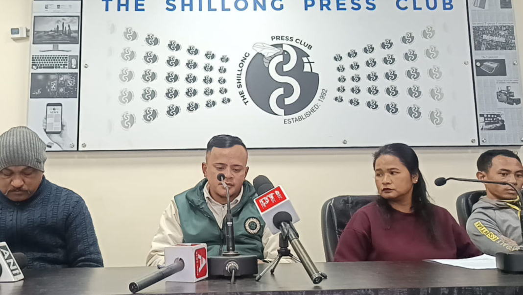 Muster roll workers defer stir ahead of meet with CM