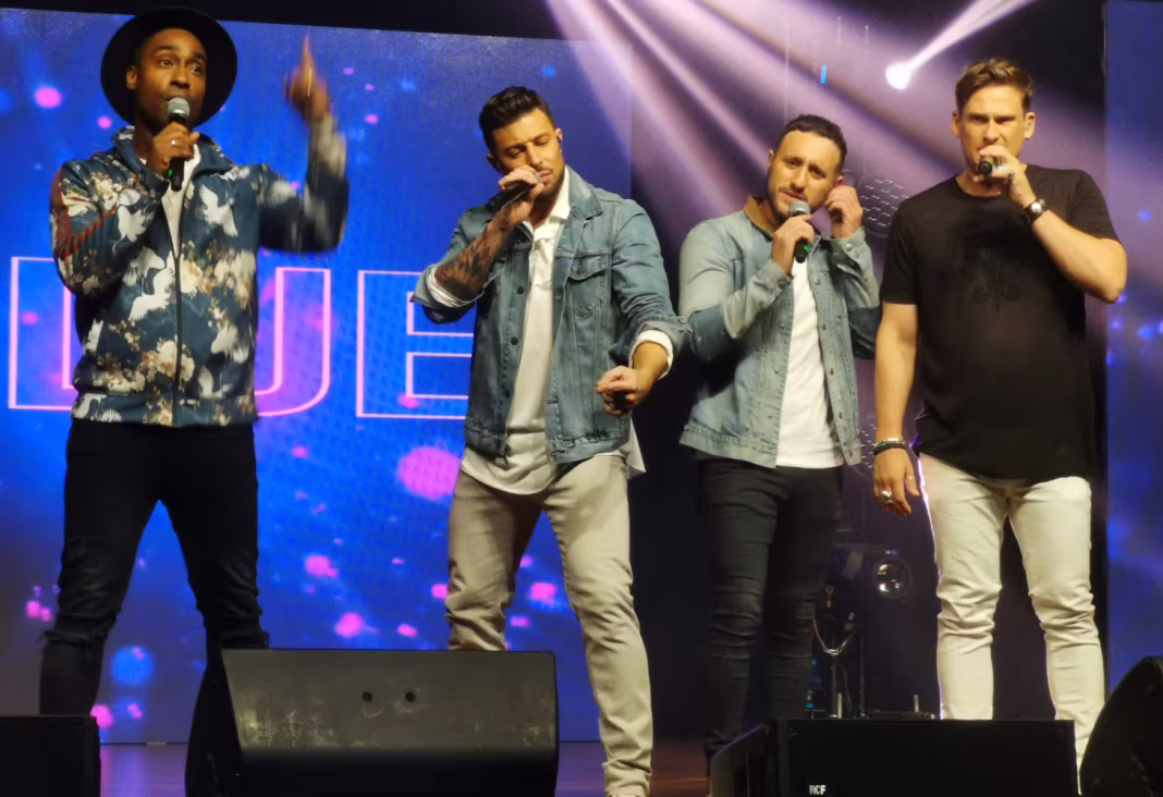 British band ‘Blue’, K-pop sensation ‘Everglow’ enthrall audiences in Gangtok