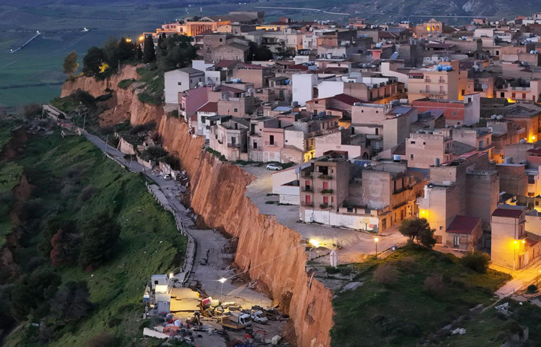 Huge landslide cleaves off edge of town in Sicily, forces evacuation of 1,500 people