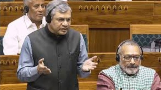 Passengers not charged for providing cleanliness in trains: Railway Minister