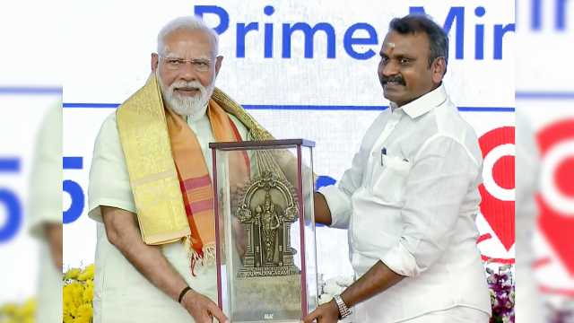 Centre’s goal is to develop TN, says PM inaugurating Rs 4,400 cr projects in Madurai