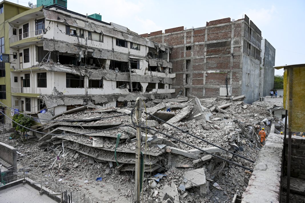 Saket building collapse: Death toll rises to 4, FIR registered