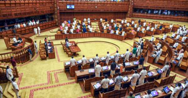 16th Kerala Assembly swearing-in witnesses oaths in different languages, camaraderie among rivals