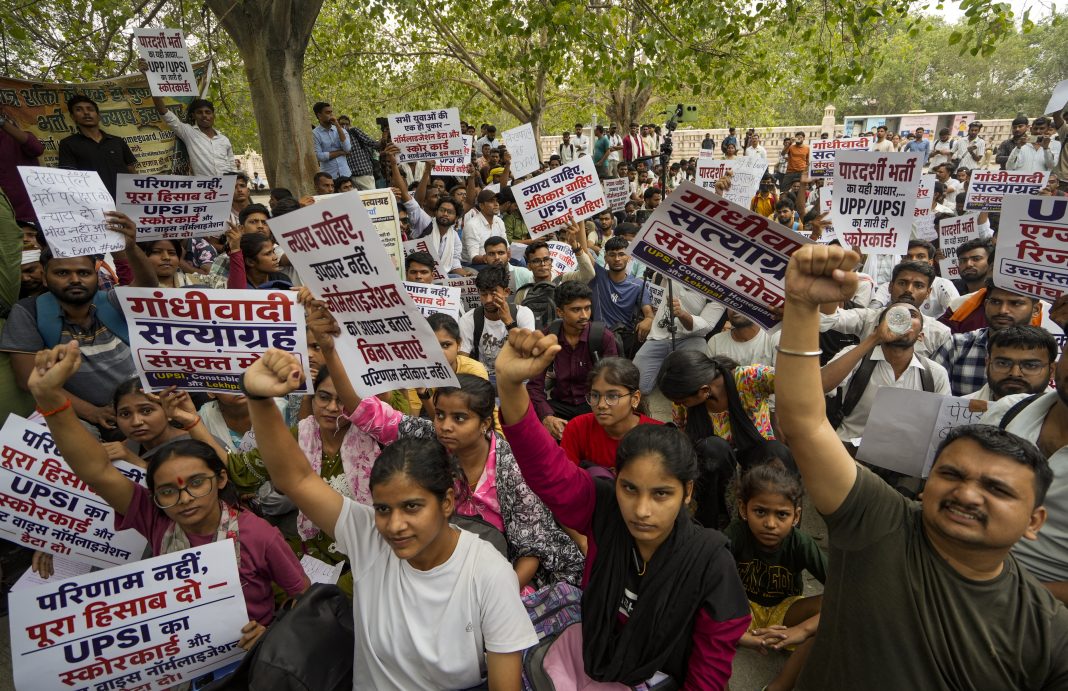 Students, aspirants join Lucknow protest over exam irregularities; CJP chief seeks Pradhan’s exit