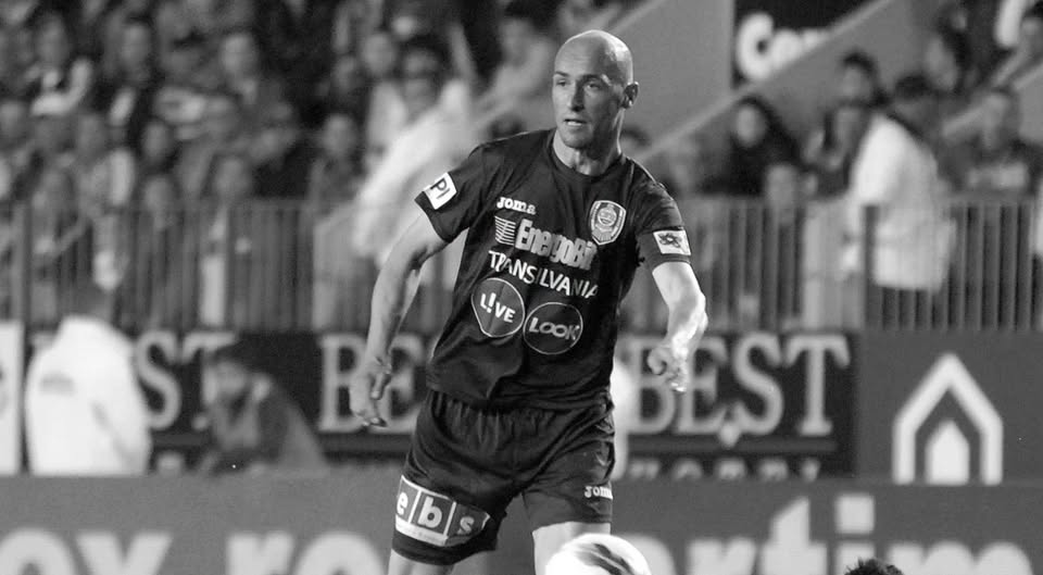 Former Romania soccer midfielder Gabriel Muresan drowns in lake. He was 44