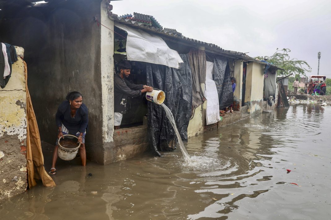Army evacuates 790 persons after heavy rains in Gujarat, Dadra & Nagar Haveli