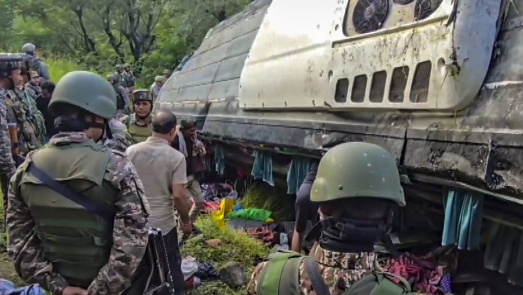 J&K CM expresses concern over Amarnath pilgrims’ accident in Ganderbal