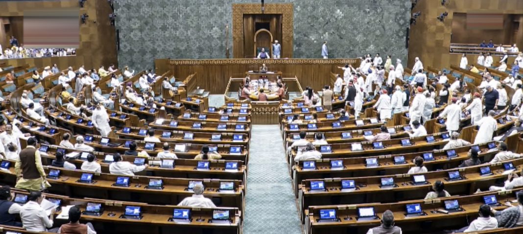 Parl approves bill to grant Vande Mataram same status as Jana Gana Mana