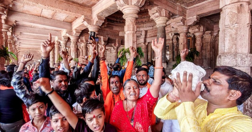 SC directs separate open space for Muslims adjacent to disputed Bhojshala for Friday prayers