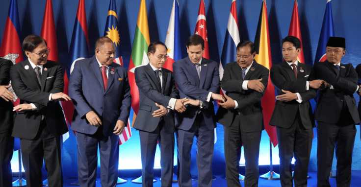 Iran’s demands over the Strait of Hormuz would set a dangerous precedent, Rubio tells Asian leaders