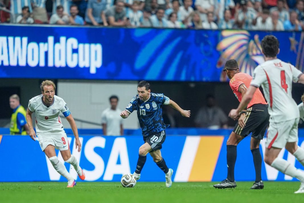 Lionel Messi scores his first 2 goals since the World Cup as Inter Miami beats San Luis 4-2