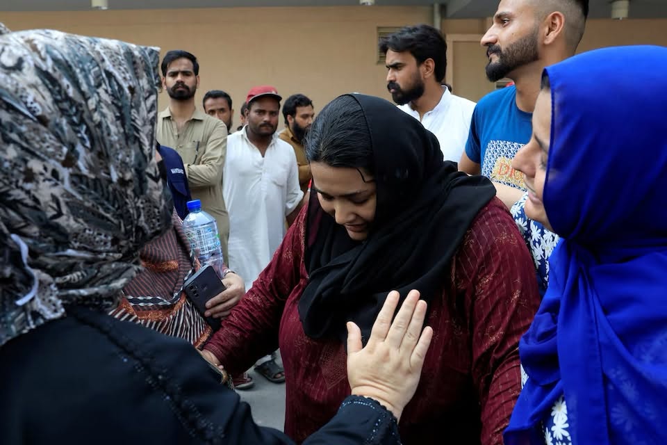 14 infants killed in fire at Pak hospital: Authorities