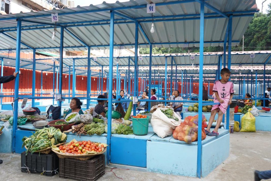 Call for decentralised hawker relocation in city