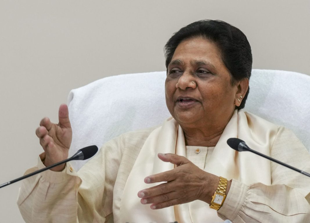 No one should engage in ‘narrow politics’ : Mayawati on hijab row