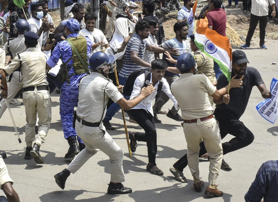 Stone-pelting, lathi-charge, water cannons mark students’ protest over BPSC exams in Bihar