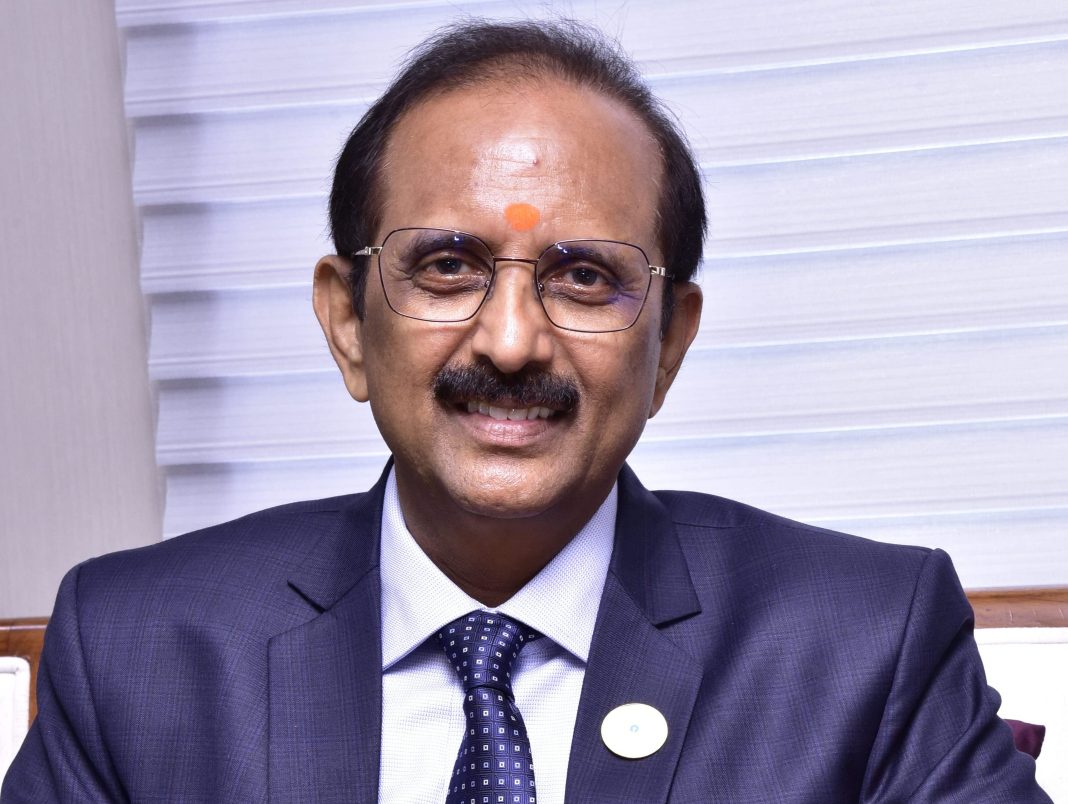 SBI eyes USD 10 bln from NRIs, foreign investors ahead of RBI swap window closure