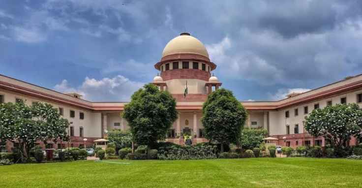 SC urged to urgently hear pleas against CBSE’s 3-language rule for Class 9 students