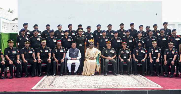 Prez offers prayers at Shiva temple in Ganjam as she concludes 3-day Odisha visit