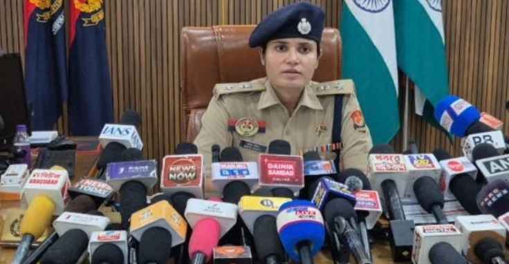 Kolkata Police asks Durga Puja organisers to strictly adhere to safety norms