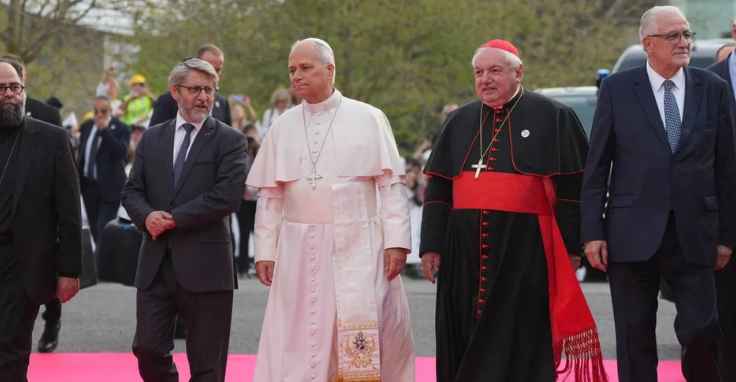 Pope urges religious leaders in France to preach peace as he recalls foundations of European unity