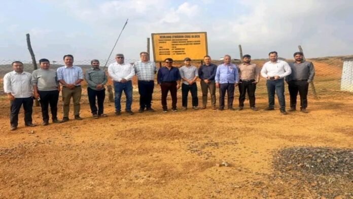 Central team explores means to address small miners’ concern