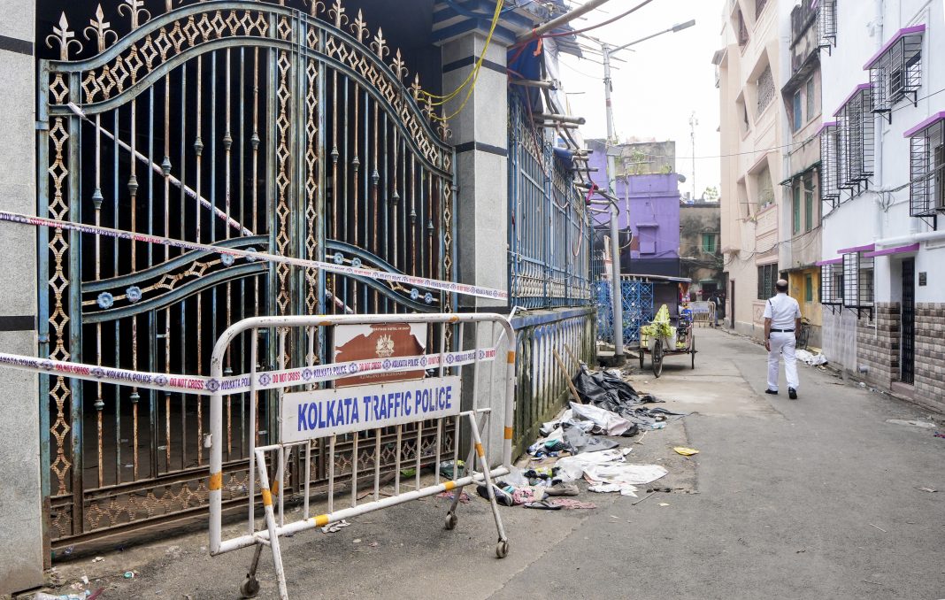 Seven, including Chorbagan Durga Puja organisers, arrested for pandal stampede in Kolkata: Police