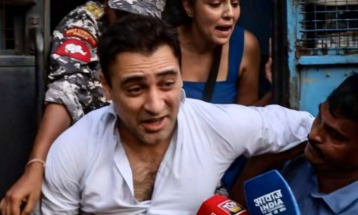 Actor Imran Khan to move HC against notice asking him to leave country for taking part in protest