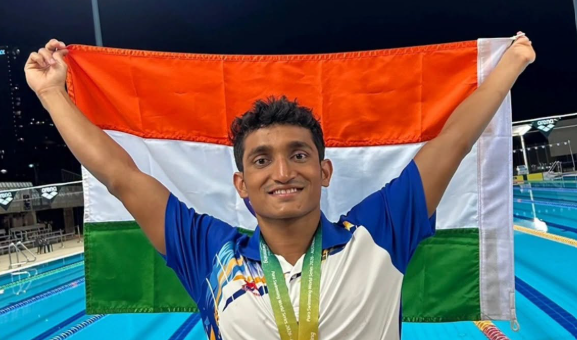 Swimmer Kapil Kumar wins silver; Swatik Patil bags bronze in Asian Para Games