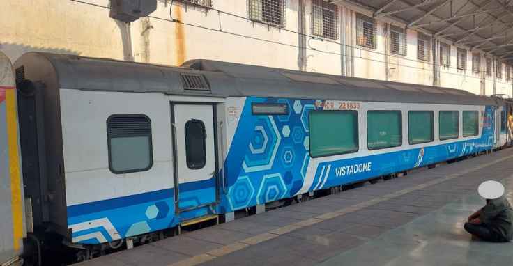 Vistadome coach introduced on Guruvayur Express; offers passengers panoramic views of Western Ghats