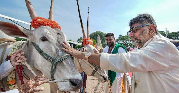 K’taka CM orders probe into denial of ministers’ entry during Mysuru Dussehra puja