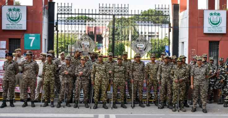 Jamia issues show-cause notice to protesting hostel resident amid online classes order