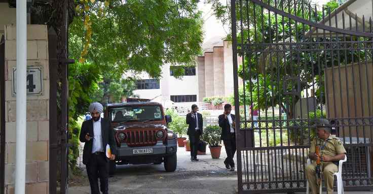 Nehru Place District Centre no vending zone, MCD free to take action post Oct 12: Delhi HC