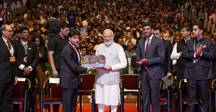 PM calls for global framework on cyber fraud, deepfakes;asks govts, telcos, financial cos to team up