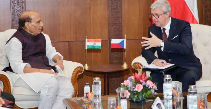 Rajnath holds talks with Czech deputy prime minister